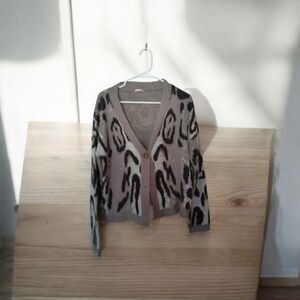 Hem & Thread Animal Print Cardigan - Brown and Black